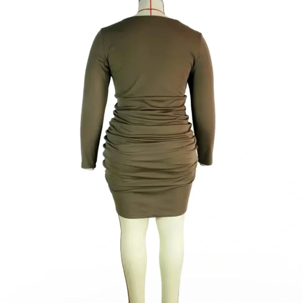 NEW💕 Plus Size Drawstring Dress - Picture 6 of 8